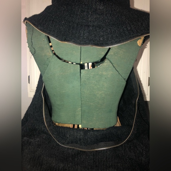 Show Me What You Got Zip Sweater - Picture 14 of 15